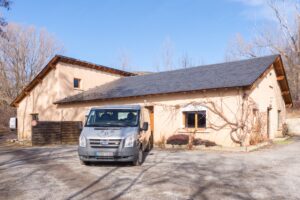 corbillard devant pompes funebres